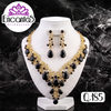 Set collar y aretes Dorados con Negro