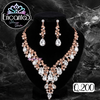 Set collar y aretes Dorados con Blanco