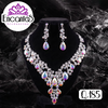 Set collar y aretes Plateados con Tornasol