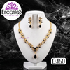 Set collar y aretes Dorados con Negro